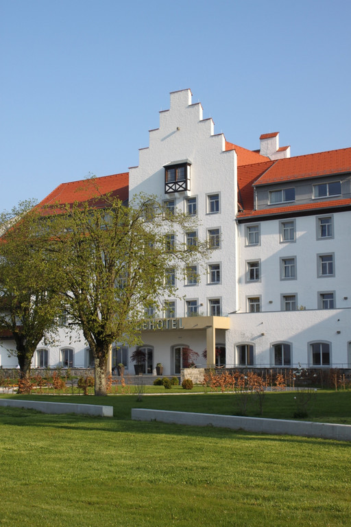 Kaiserstrand Hotel am Morgen 2011 _9__jpg-1303472616