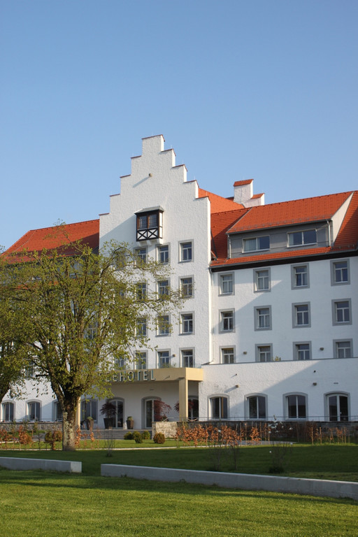 Kaiserstrand Hotel am Morgen 2011 _2__jpg-1303472516
