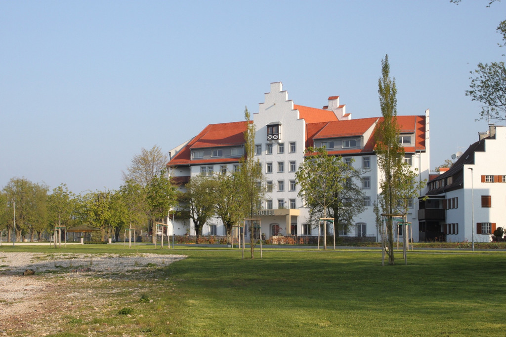 Kaiserstrand Hotel am Morgen 2011 _19__jpg-1303472783