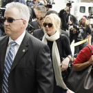 Lindsay Lohan auf dem Weg zur Anhörung in Los Angeles
