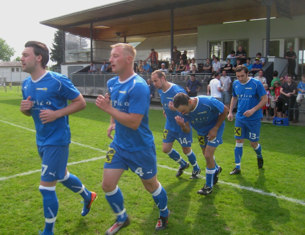Fussball Spiel Bludenz 23-04-2010 _8__jpg-1303632338