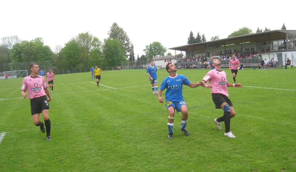 Fussball Spiel Bludenz 23-04-2010 _20__jpg-1303632478