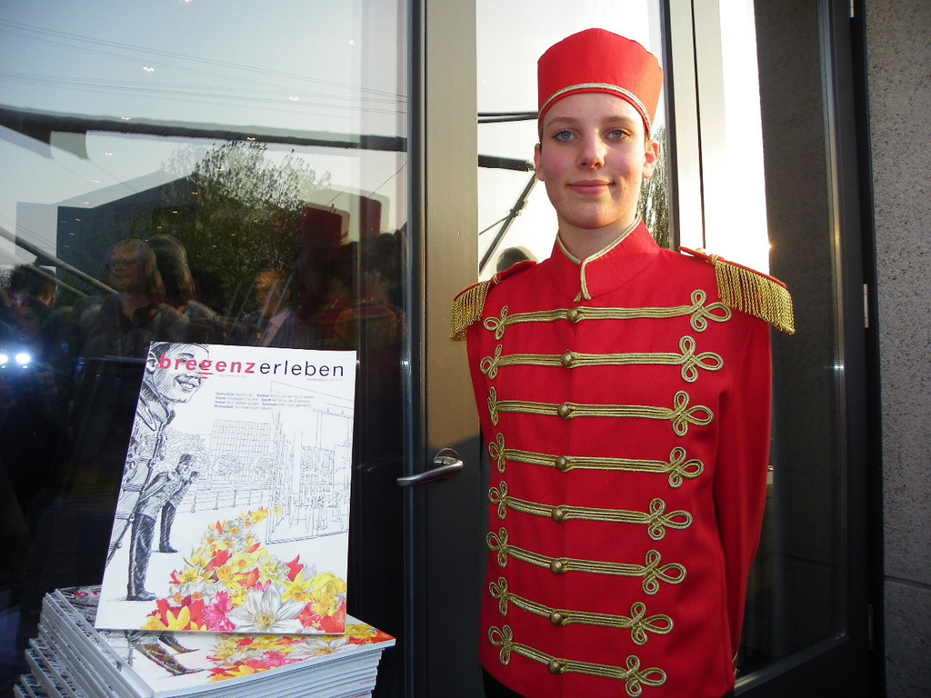 19_4_11 355_jpg-1303639463