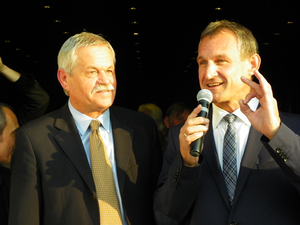 19_4_11 338_jpg-1303639448