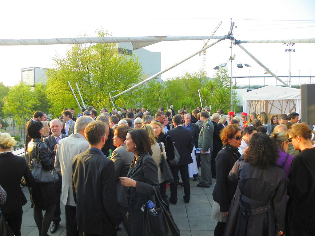 19_4_11 368_jpg-1303639477