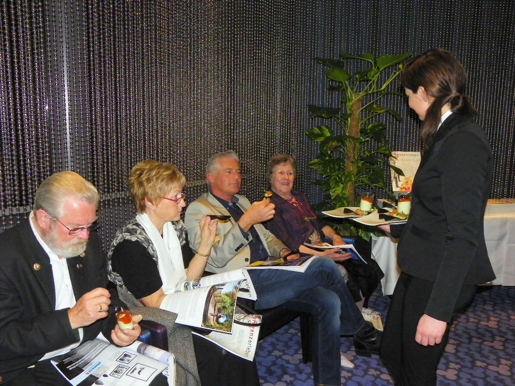 19_4_11 391_jpg-1303639520