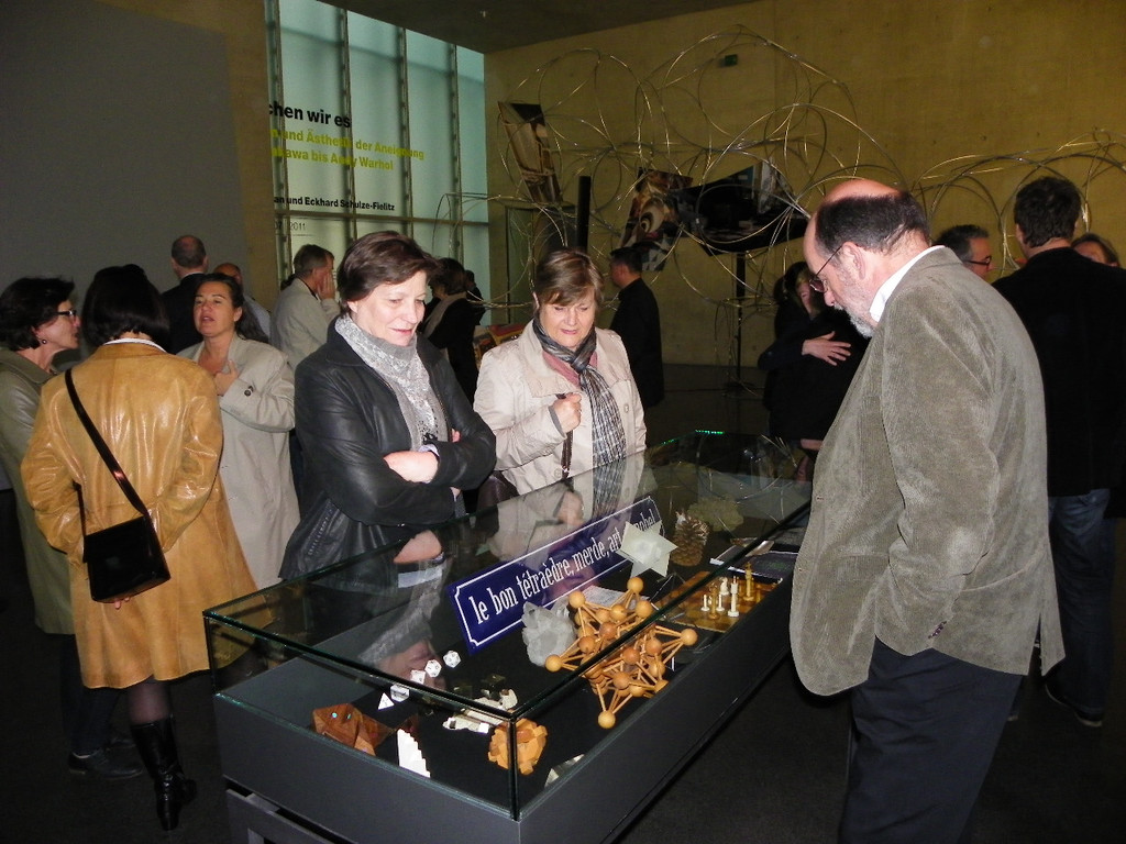 110_2085_JPG-1303643394