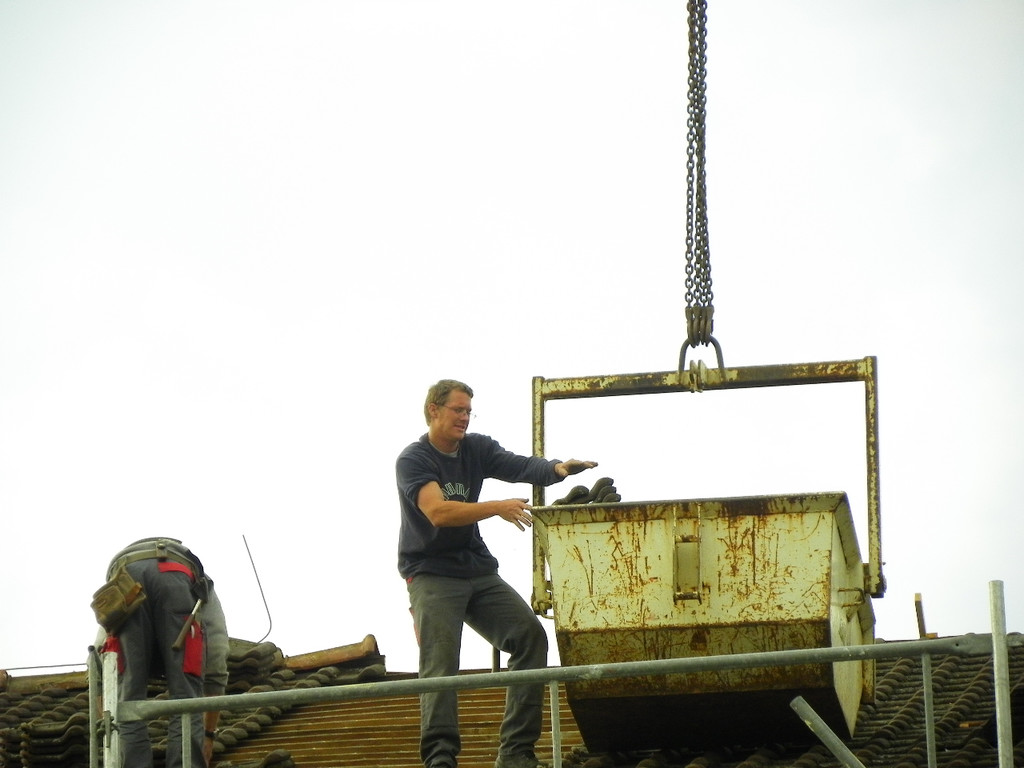 110_1885_JPG-1303662706