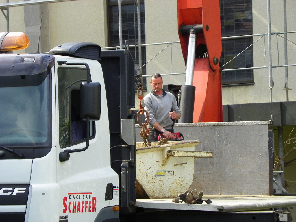 110_1873_JPG-1303662659