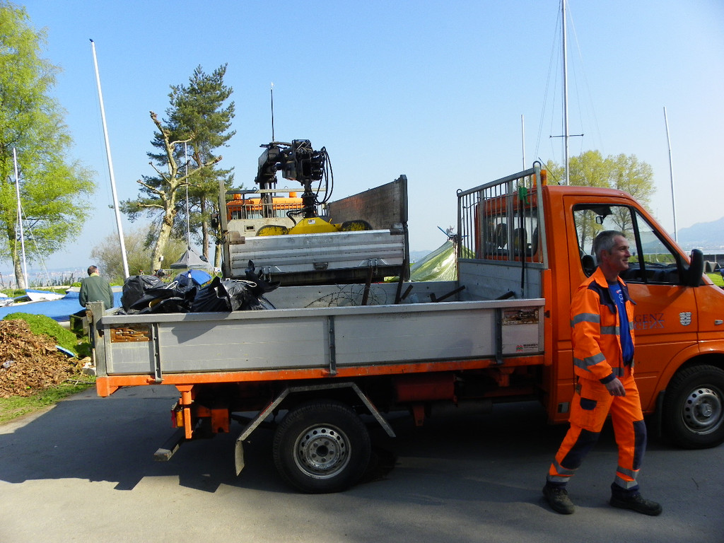 110_2269_JPG-1303684758