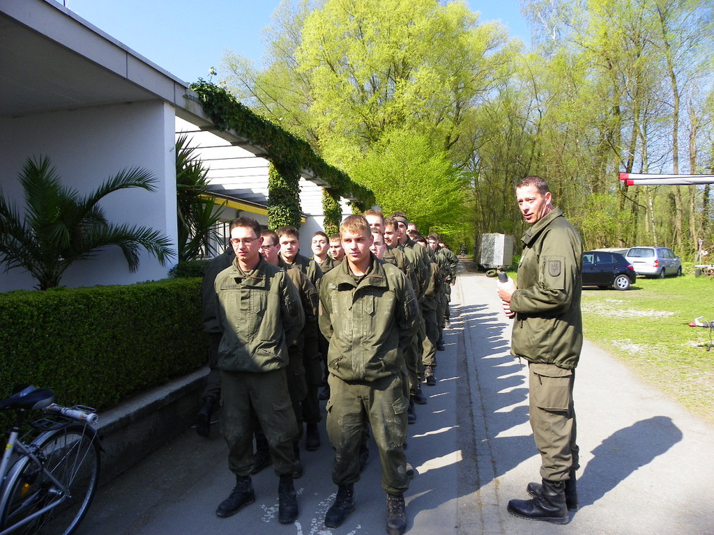 110_2297_JPG-1303684816