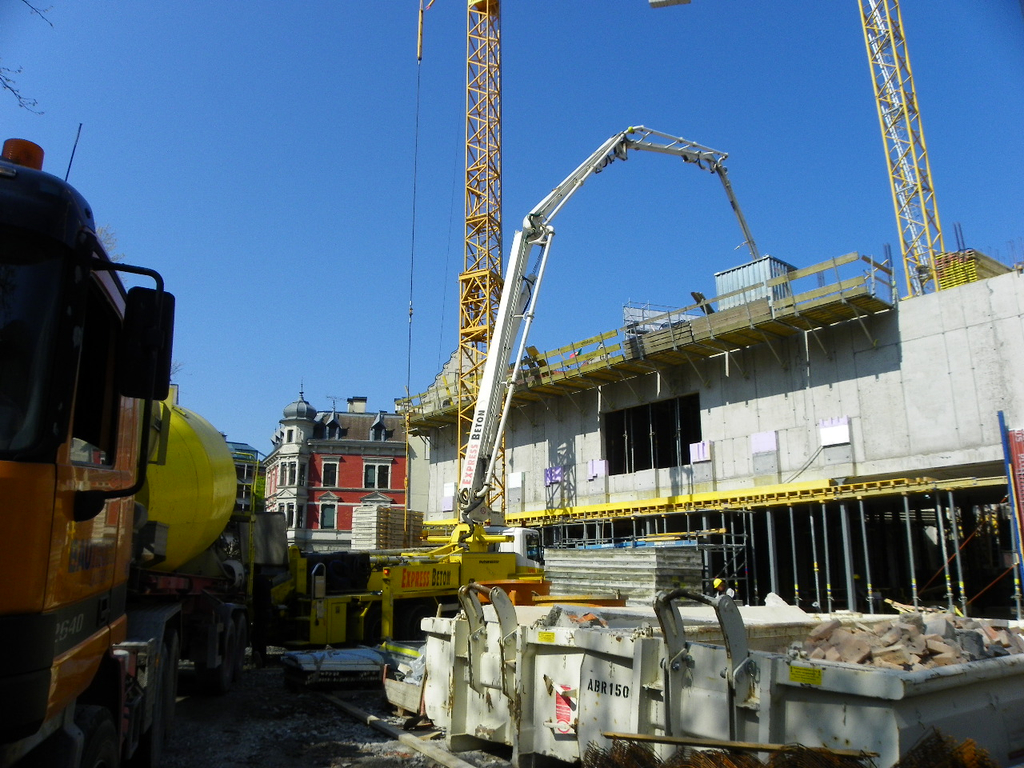 19_4_11 011_jpg-1303771171