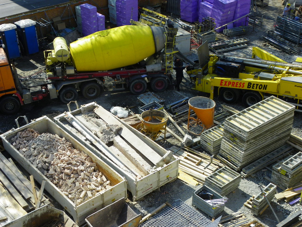 19_4_11 042_jpg-1303771217