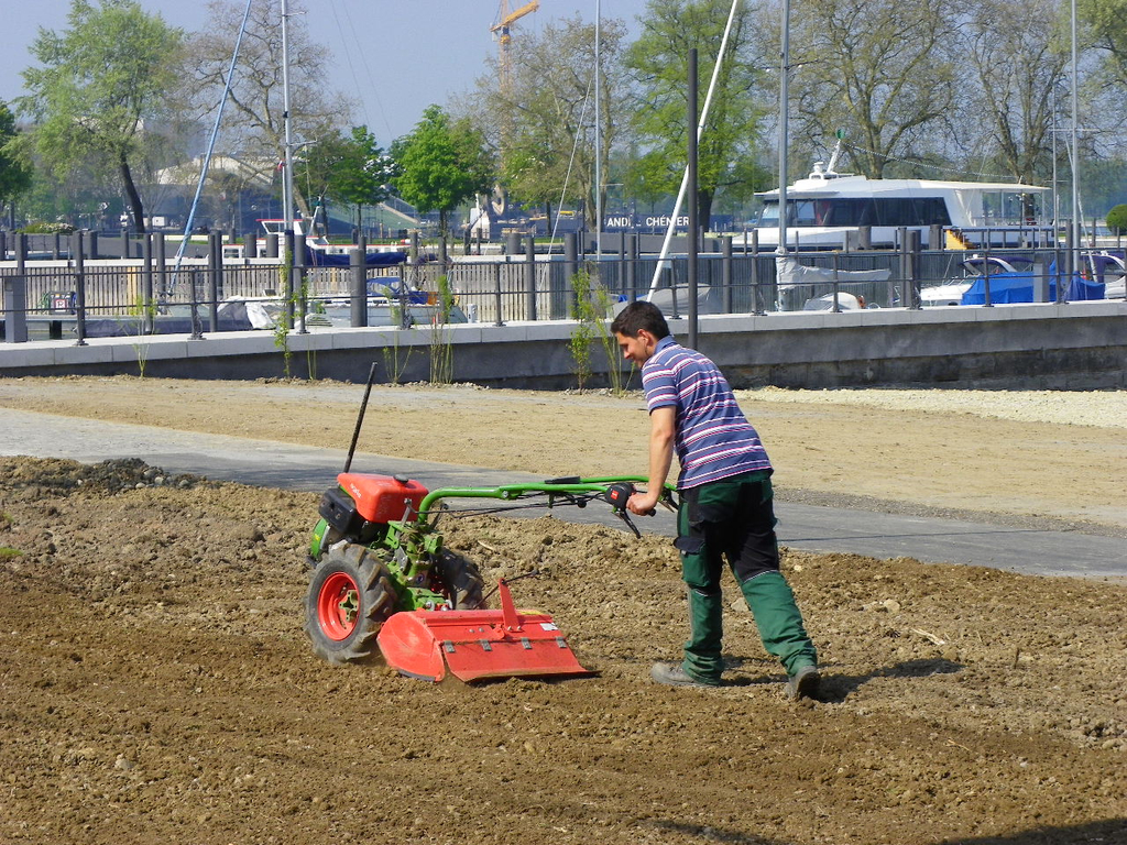 110_3300_JPG-1303772697