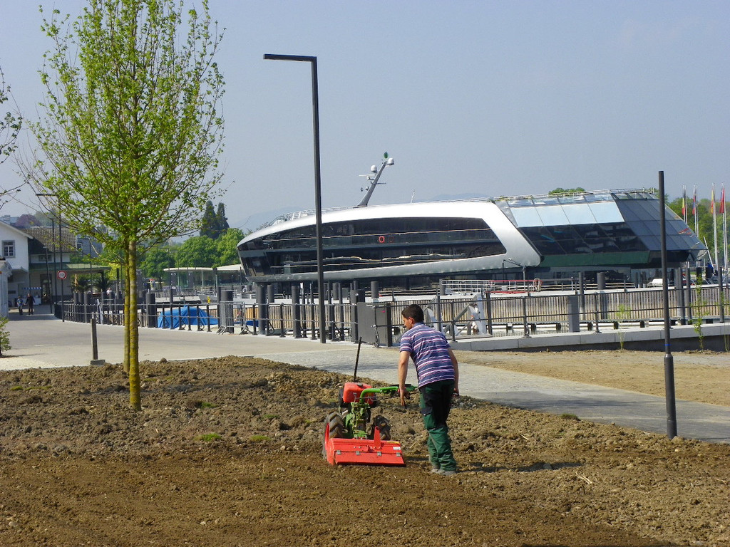 110_3310_JPG-1303772742