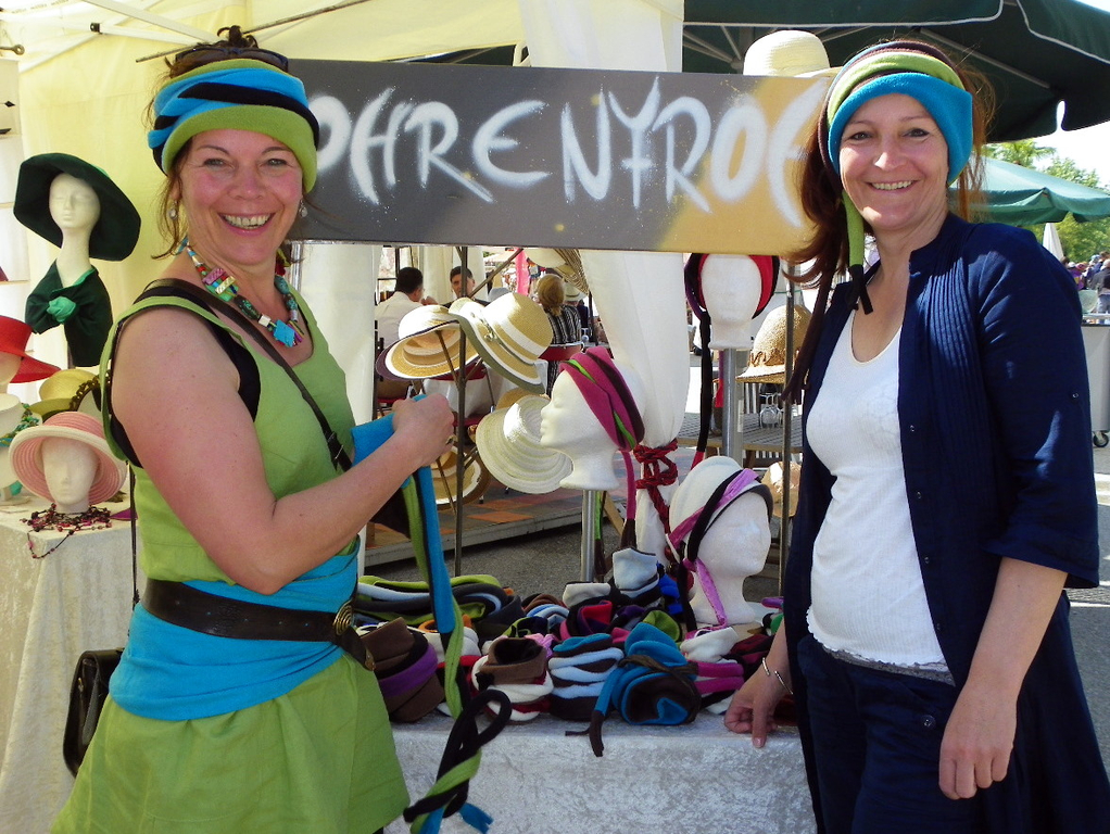 110_3720_JPG-1303775687