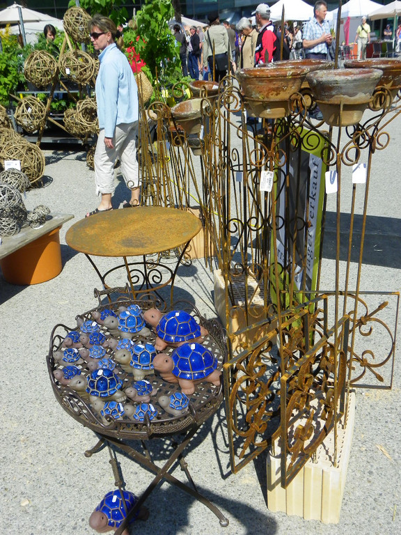 110_3631_JPG-1303775592