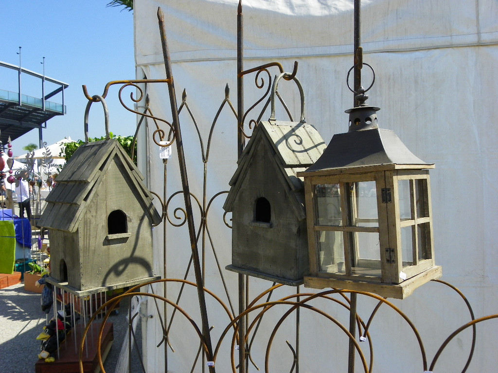 110_3644_JPG-1303775622