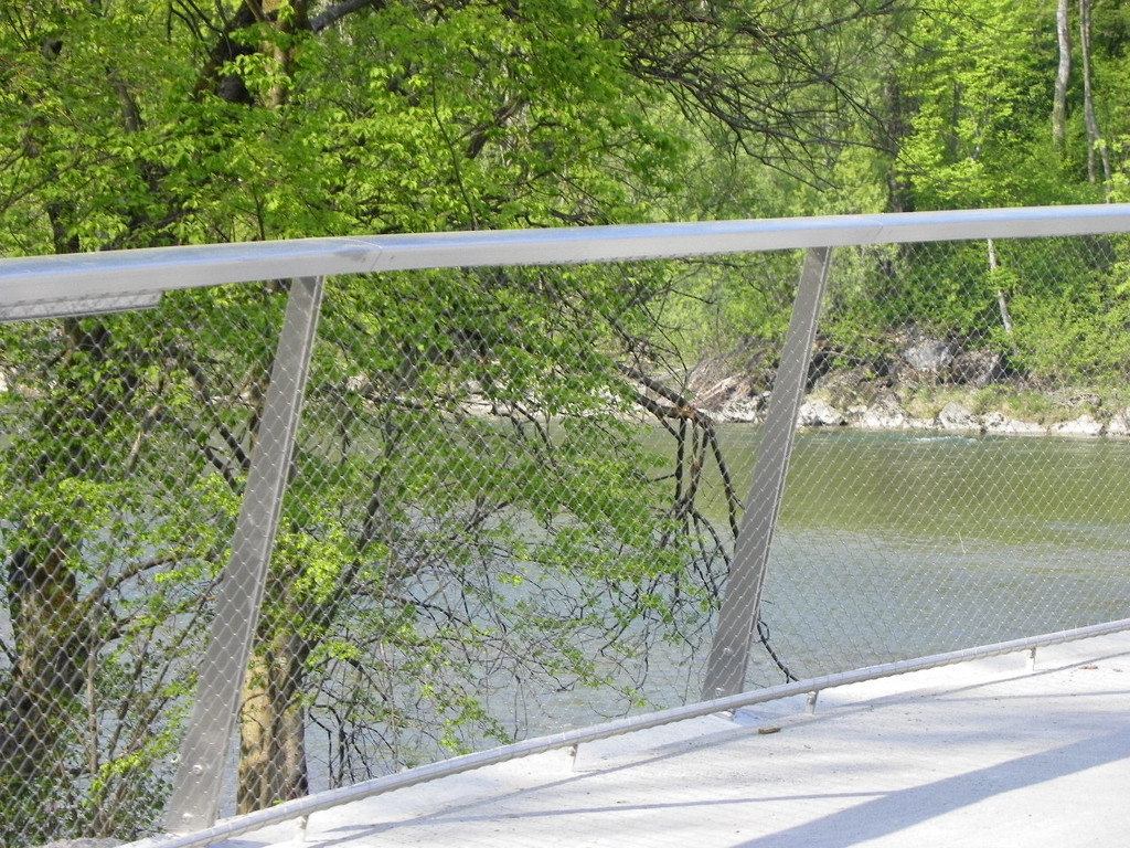 110_4989_JPG-1303777335