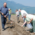 tatkr__ftige helferinnen und helfer am werk_JPG-1303824255