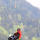 Paragleiterbergung Schnifis31.jpg