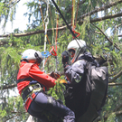 Paragleiterbergung Schnifis21.jpg