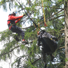 Paragleiterbergung Schnifis14.jpg