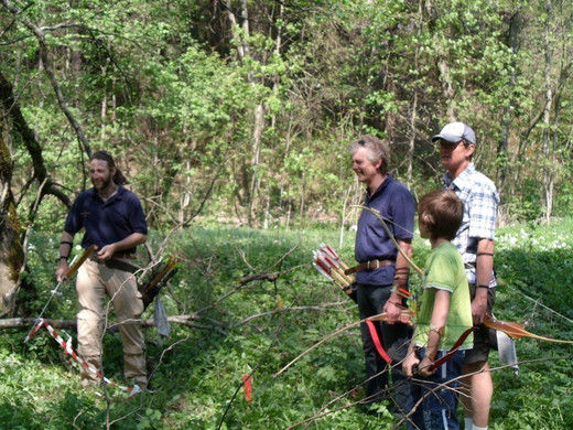 2011-04-25_ostereierschiessen_loruens_17.JPG
