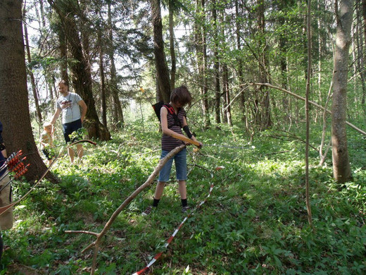 2011-04-25_ostereierschiessen_loruens_29.JPG