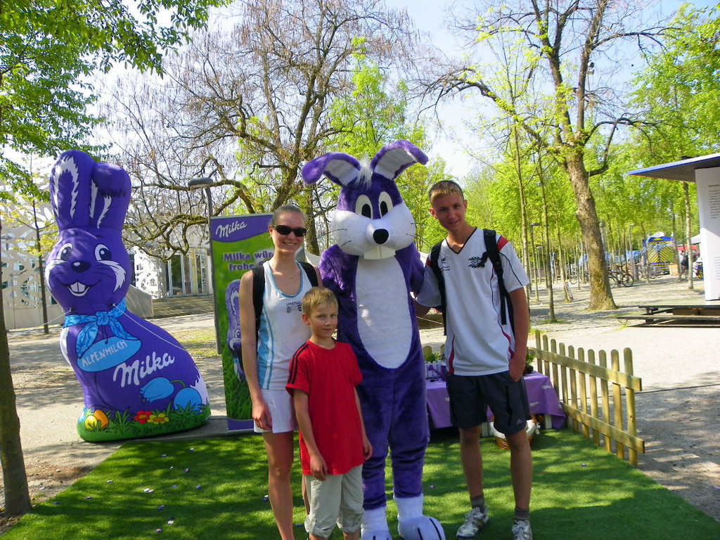 110_3894_JPG-1303848515