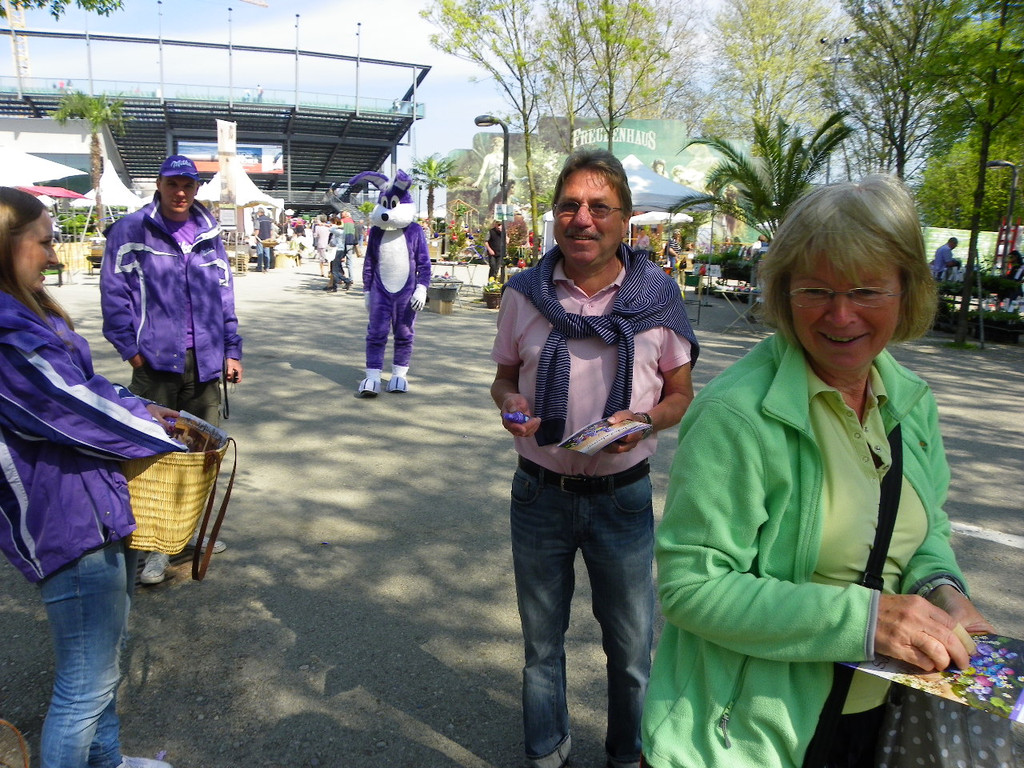 110_3869_JPG-1303848542