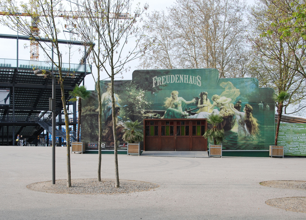 freudenhaus02_jpg-1304073986