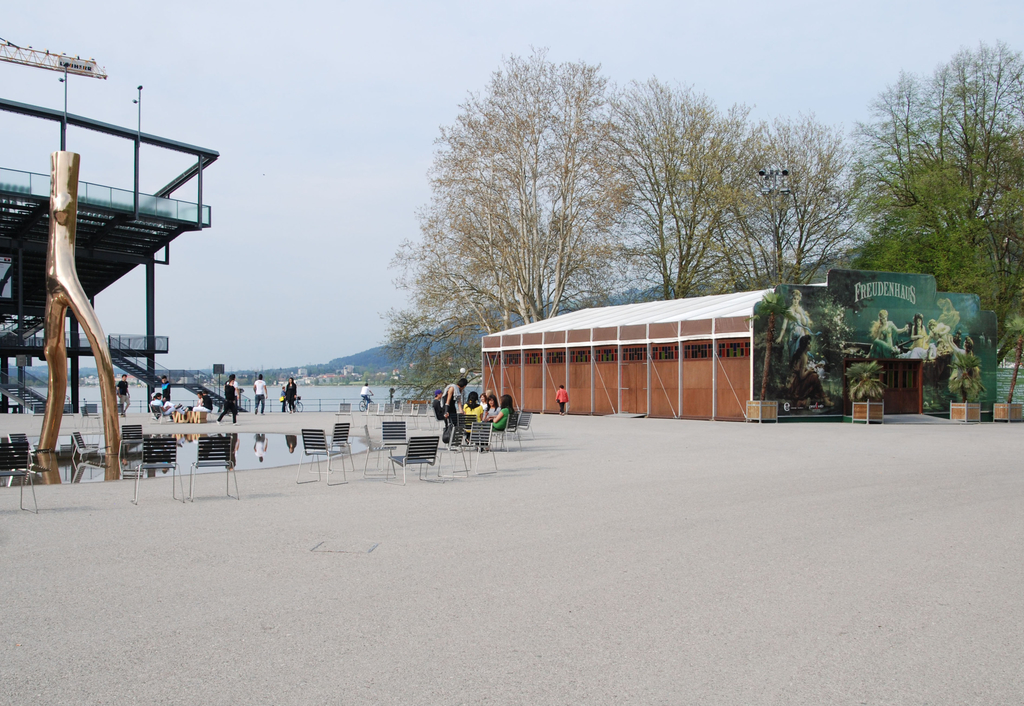 freudenhaus03_jpg-1304074013