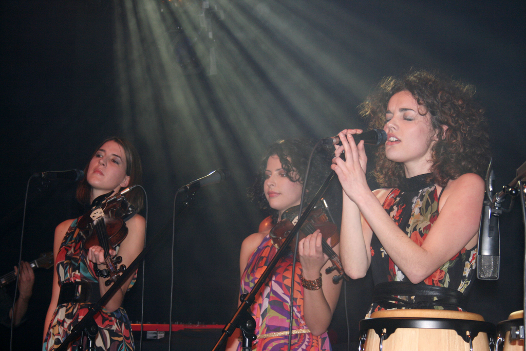 ganes03_jpg-1304074054