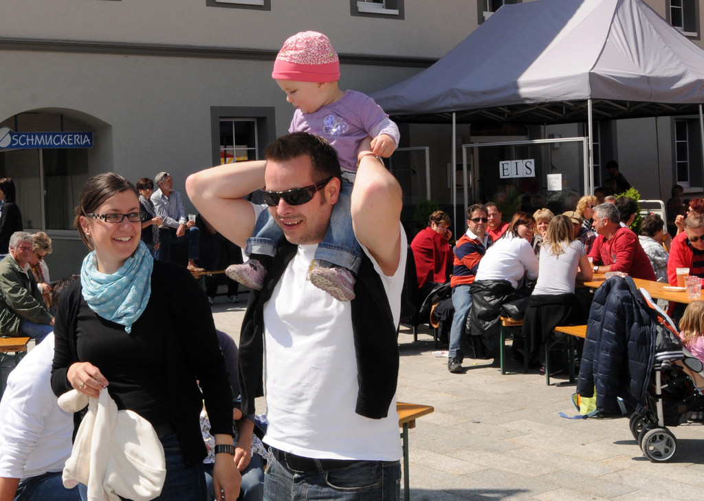 Maibaum H__chst 2011 135_jpg-1304260288