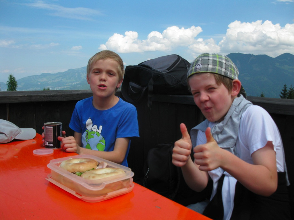 BK_gurtis_lager 35_jpg-1304353135
