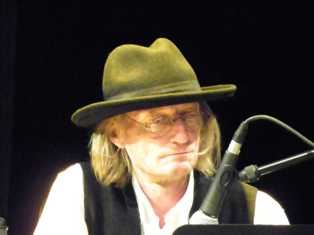 110_5145_JPG-1304374291