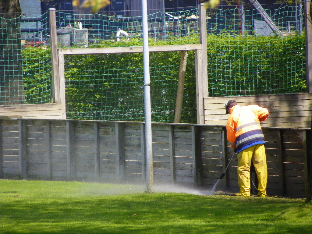 19_4_11 229_jpg-1304462628