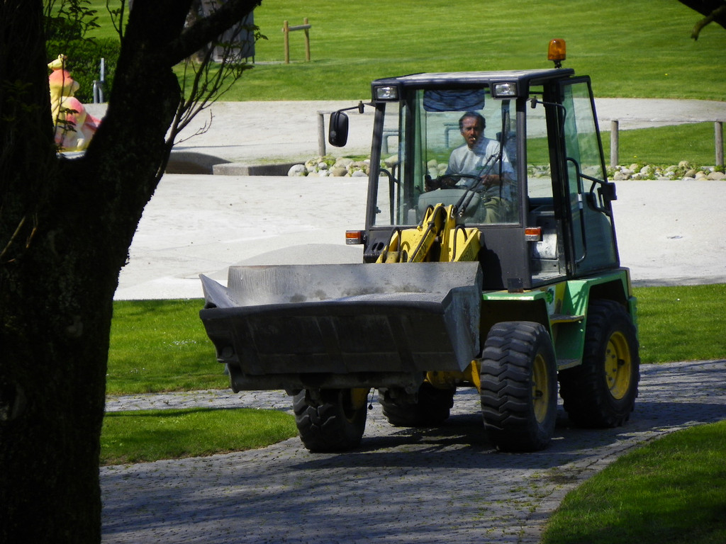 19_4_11 254_jpg-1304462680