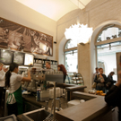 2011-05-03 ACTS_ Starbucks Store er__ffnung Graben_VORab Felix_small_SHM-4.jpg