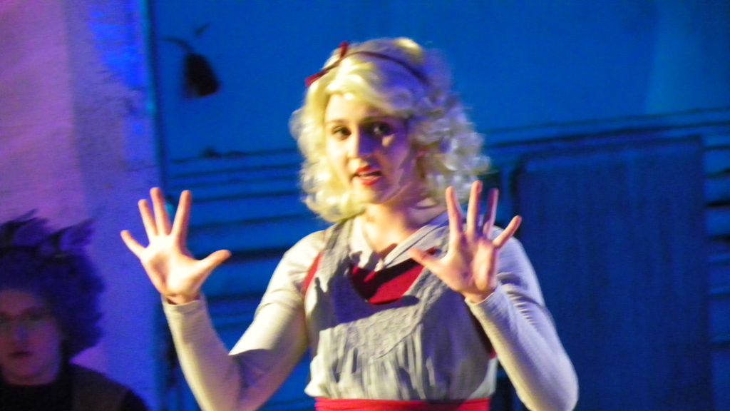 4_5_11 224_jpg-1304717414