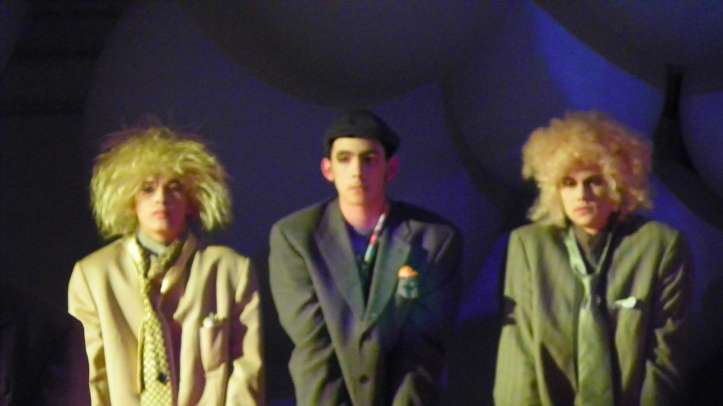 4_5_11 225_jpg-1304717433