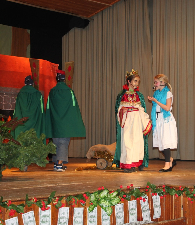 VS Theater 4 B Englisch 05-05-2011 _9__jpg-1304769530