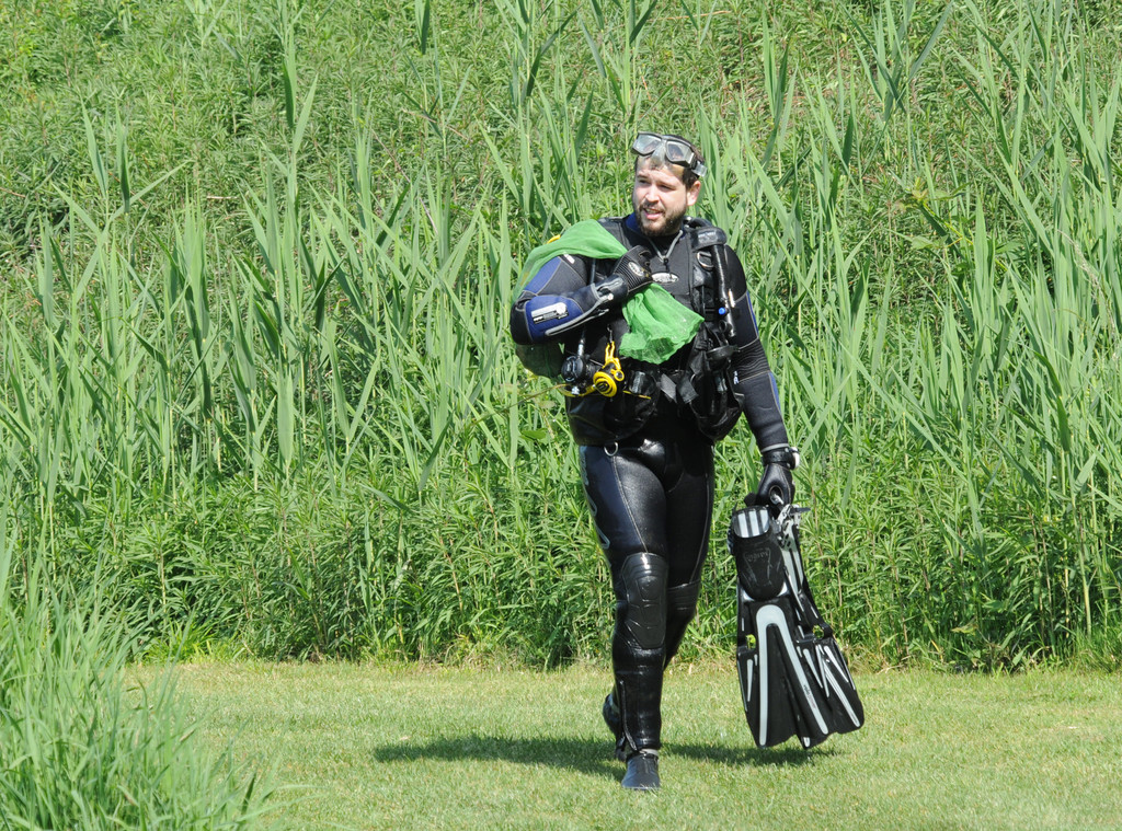 Taucher Bruggi 7_5_2011 26_jpg-1304780192
