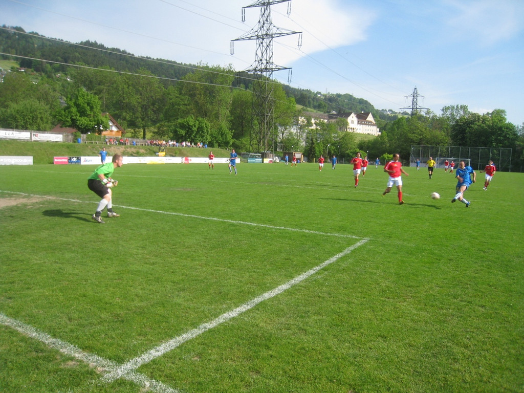 Fu__ball SVL Schruns Sieg 07-05-2011 _26__jpg-1304798016