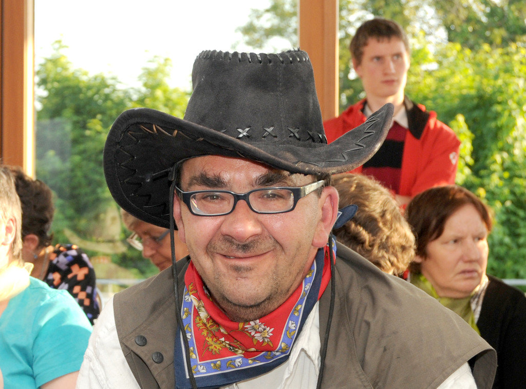 Gaul _ Lebenshilfe 6_5_2001 2_jpg-1304799957