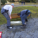 Sicherung der Parkbänke