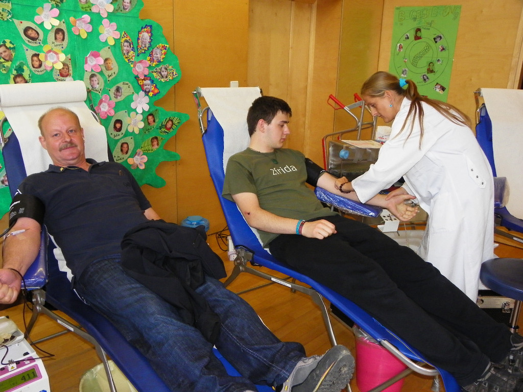 4_5_11 021_jpg-1304837488