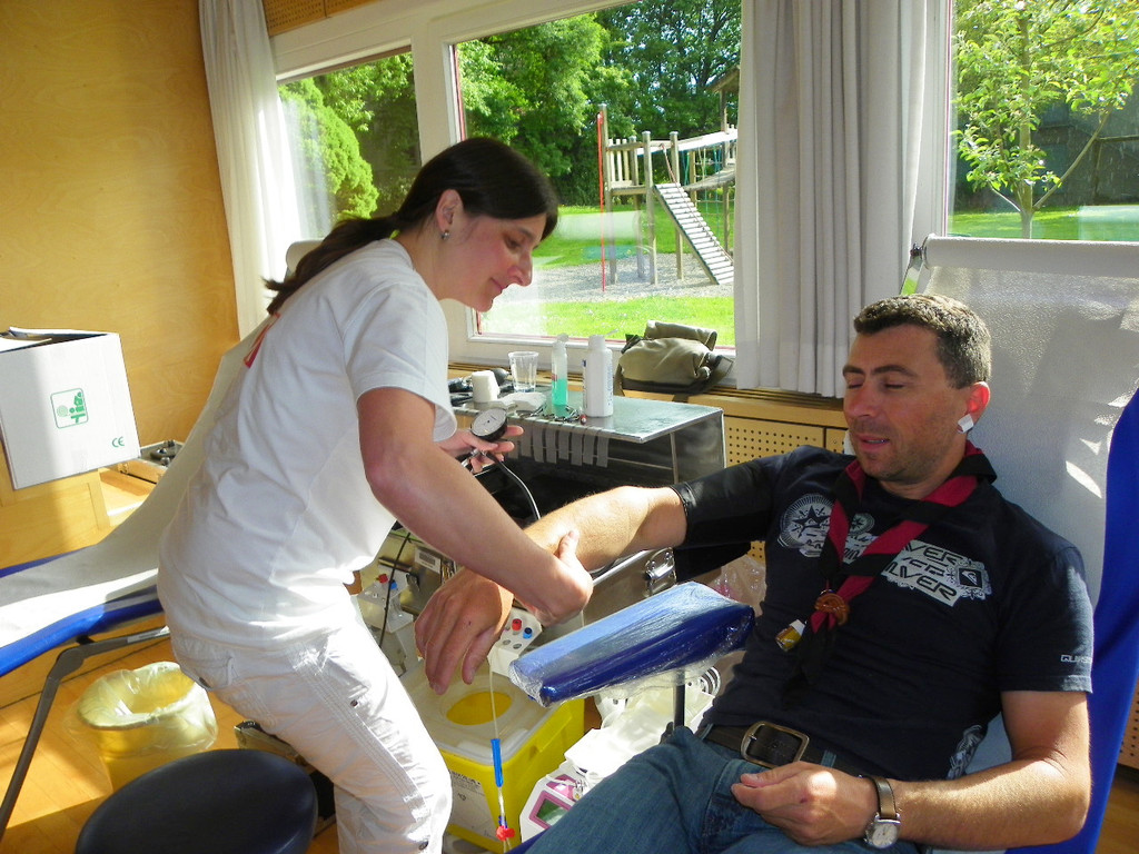 4_5_11 004_jpg-1304837516