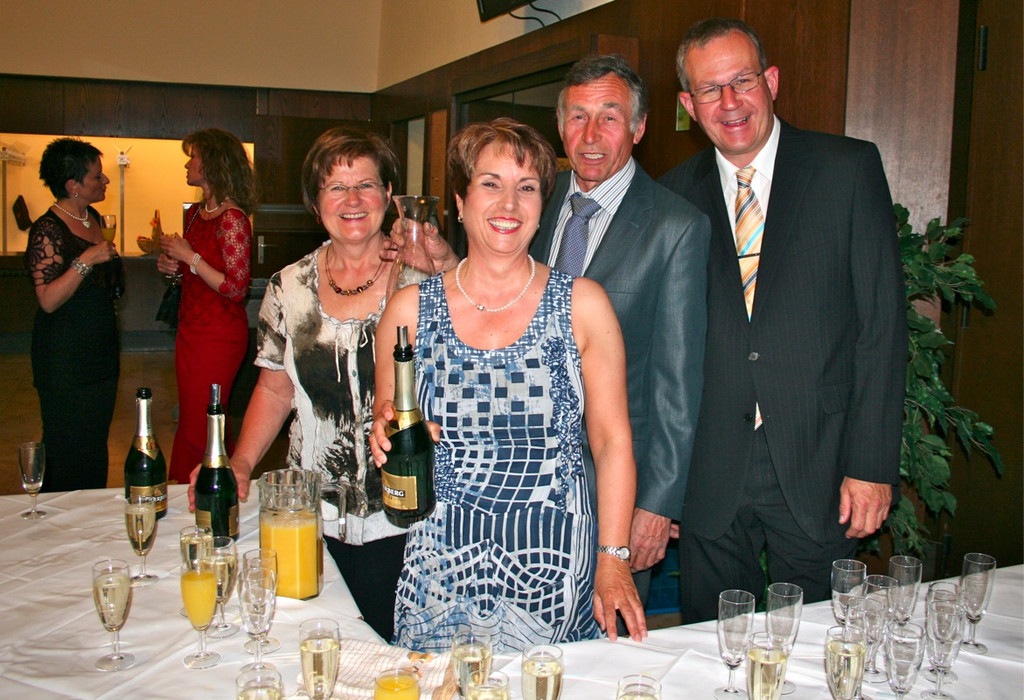 BK_fruehlingsball_montforthaus 1_jpg-1304880055